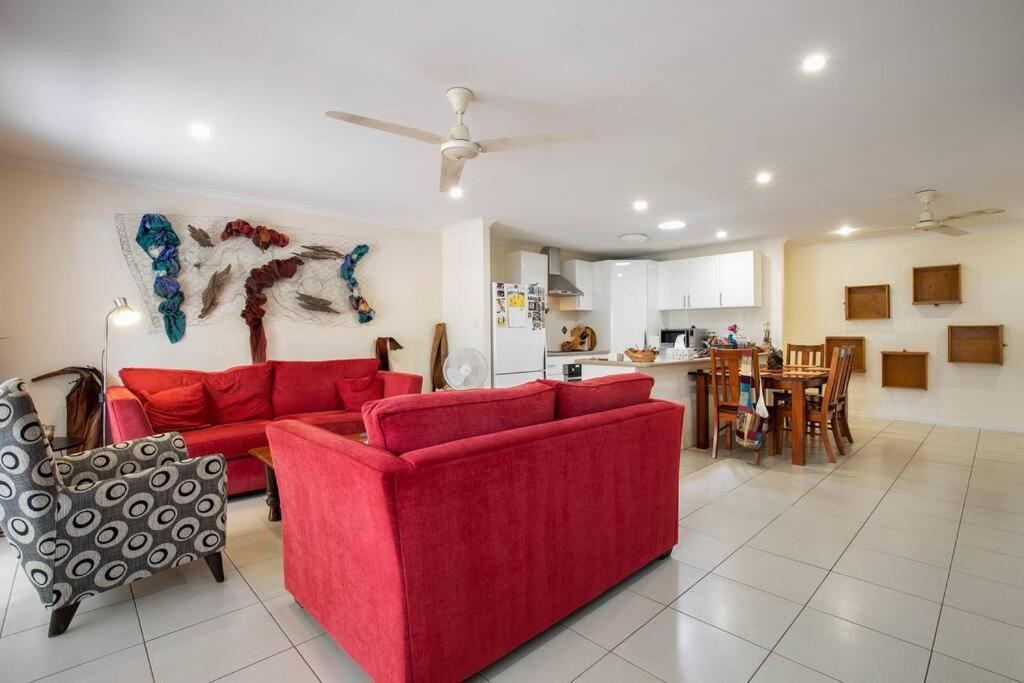 Cosy Home In Yandina Экстерьер фото